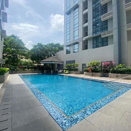 Apartamento Studio At Viceroy T4 Florence Way Manila Exterior foto